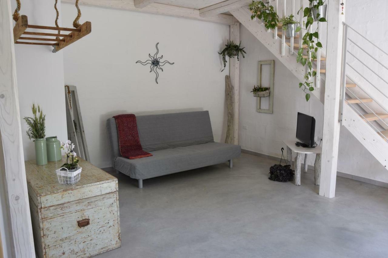 Capannone111 Bed & Breakfast Castiglione di Ravenna Dış mekan fotoğraf